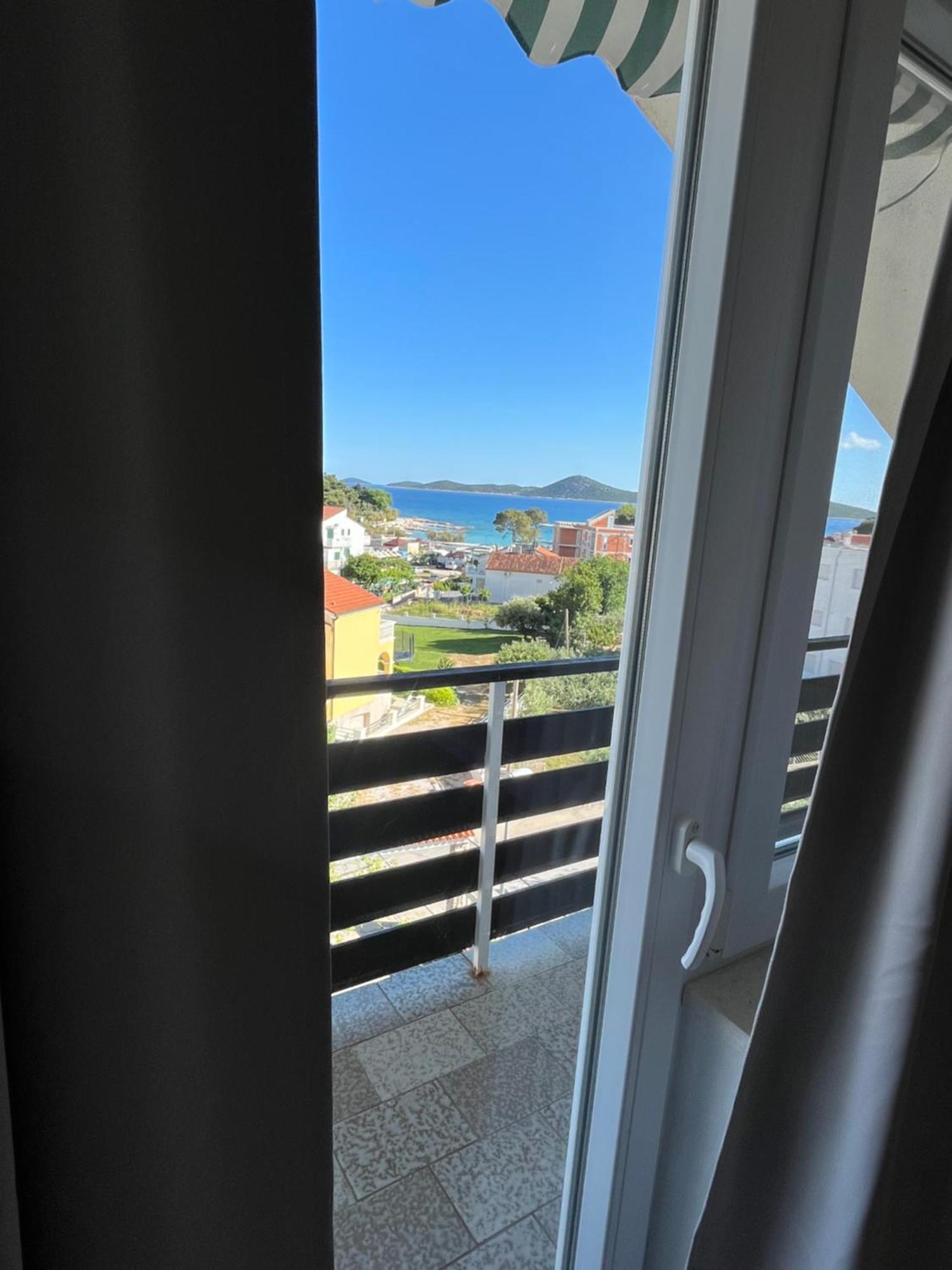 Apartments And Rooms Bozena Vodice Exterior foto