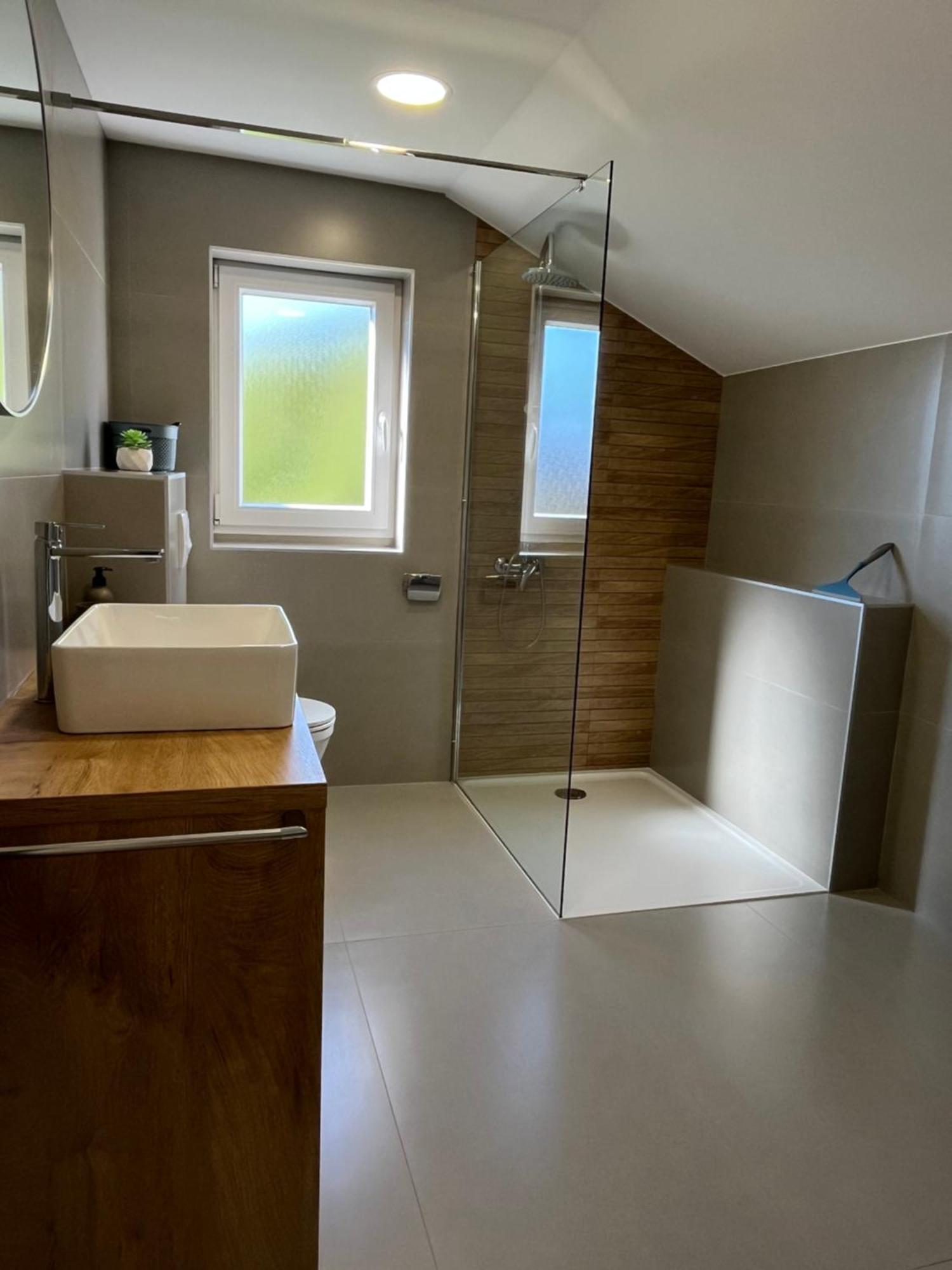 Apartments And Rooms Bozena Vodice Exterior foto